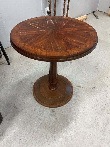 Lot #835 (1 of 4)