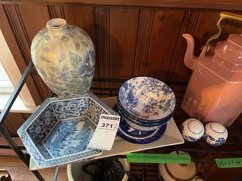 Lot #371 (1 of 10)