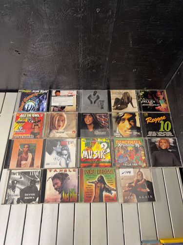 Lot #149 (1 of 4)