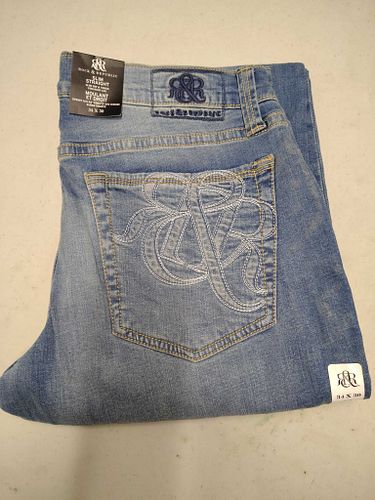 Lot #13 (1 of 4)
