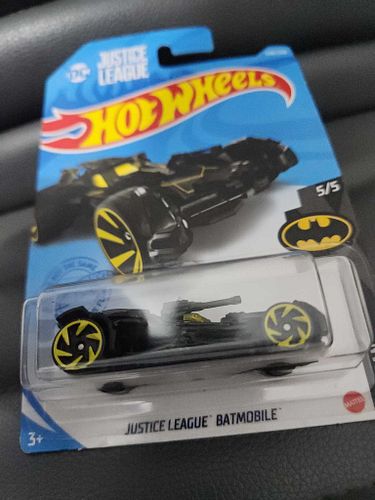 Lot #35 (1 of 5)
