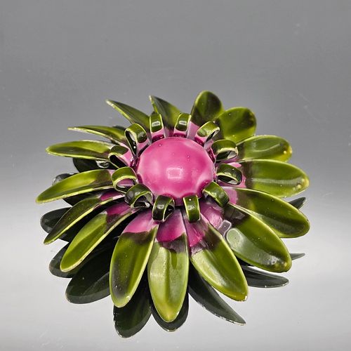 Lot #7 (1 of 6)