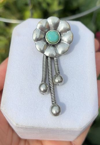 Lot #19 (1 of 9)