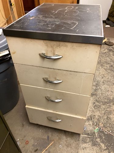 Lot #57 (1 of 11)