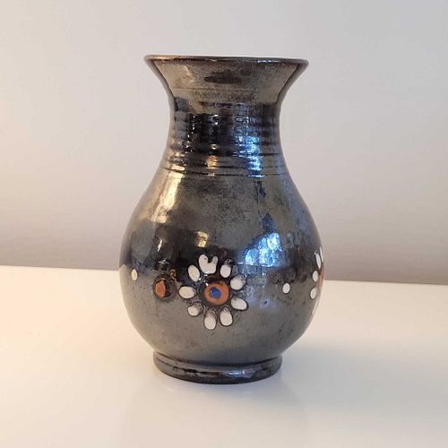 Lot #60 (1 of 8)