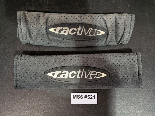 Lot #521 (1 of 4)