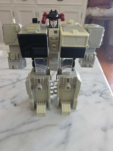 Lot #23 (1 of 6)