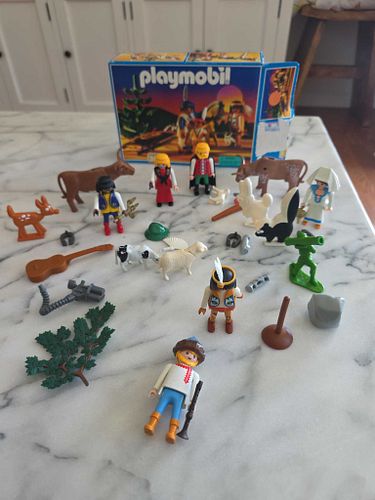 Lot #24 (1 of 7)