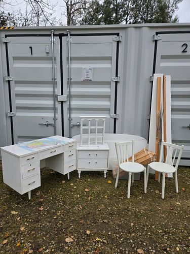 Lot #61 (1 of 9)