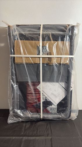 Lot #136 (1 of 7)