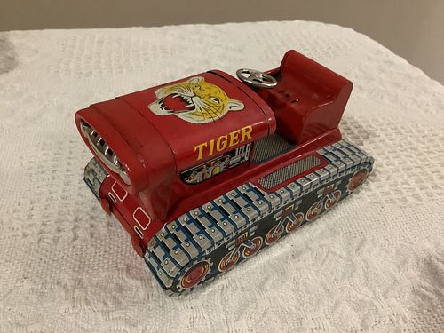 Lot #36 (1 of 8)