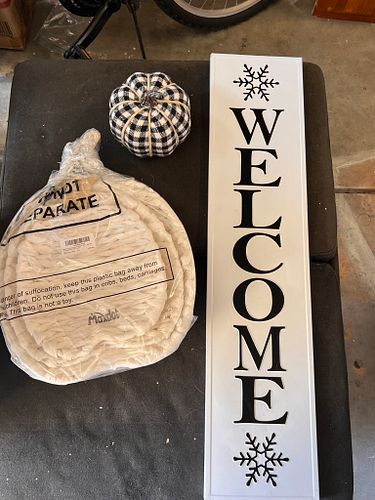 Lot #23 (1 of 6)