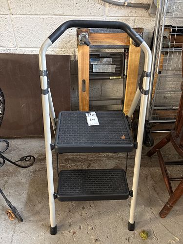 Lot #712 (1 of 6)