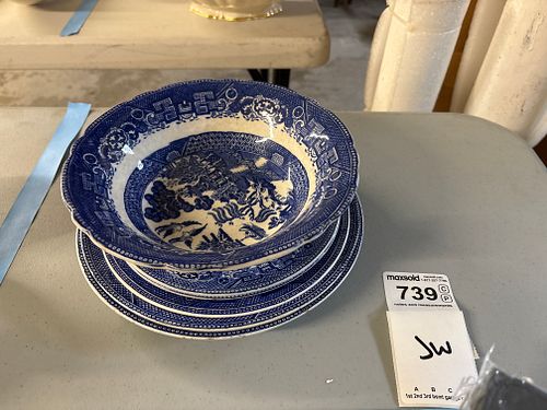 Lot #739 (1 of 7)