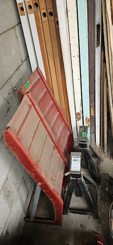 Lot #481 (1 of 10)