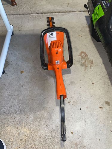 Lot #25 (1 of 6)