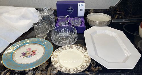 Lot #18 (1 of 12)