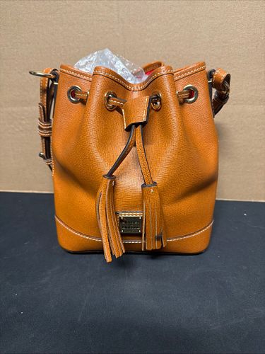 Lot #74 (1 of 6)
