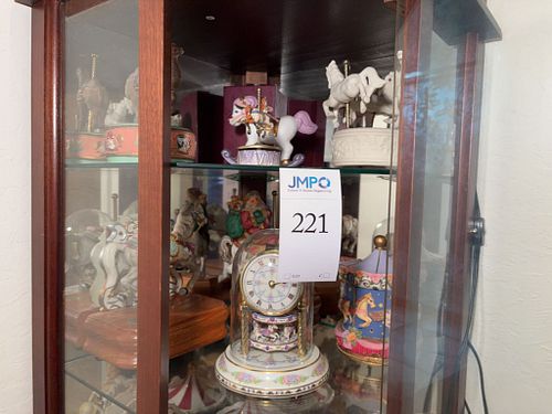 Lot #221 (1 of 12)