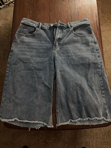 Lot #19 (1 of 5)