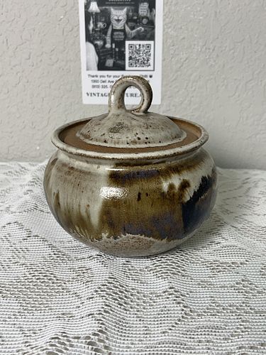Lot #784 (1 of 7)