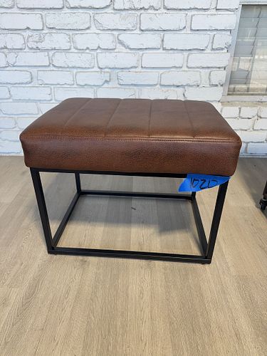Lot #1020 (1 of 7)