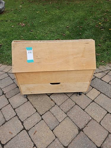 Lot #316 (1 of 14)