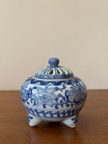 Lot #43 (1 of 6)