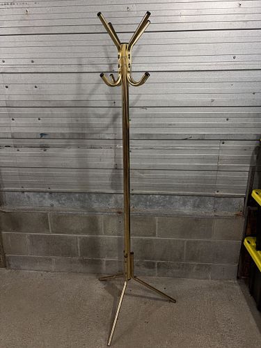 Lot #125 (1 of 4)