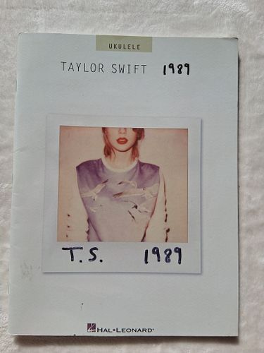 Lot #145 (1 of 7)