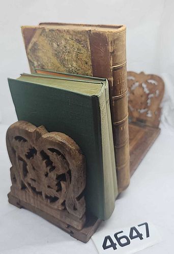 Lot #4647 (1 of 13)