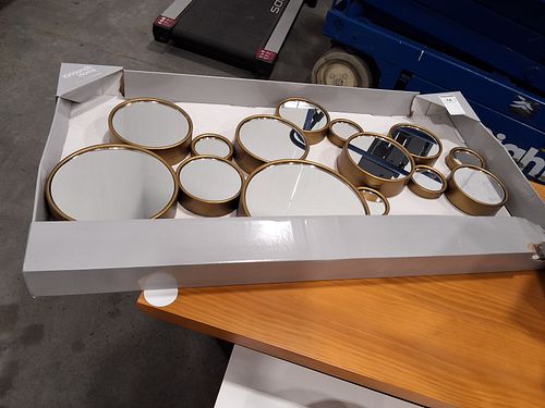 Lot #16 (1 of 4)