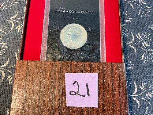 Lot #21 (1 of 7)