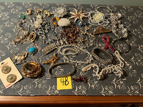 Lot #48 (1 of 15)