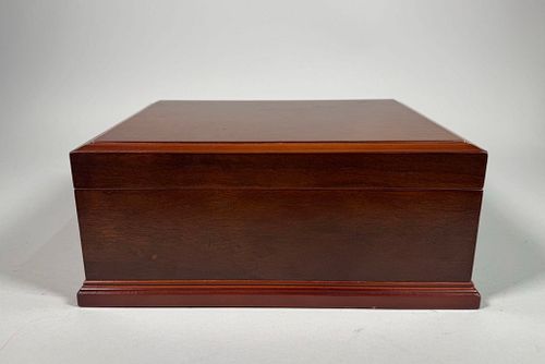 Lot #757 (1 of 6)