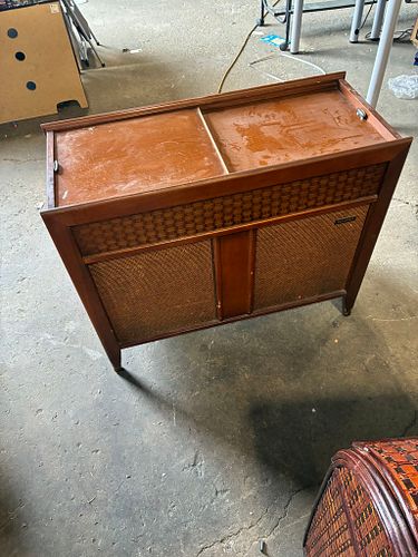 Lot #10 (1 of 6)