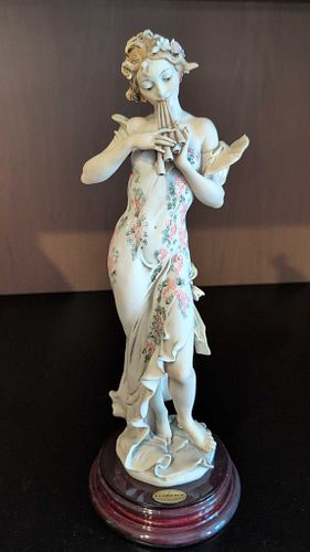 Lot #553 (1 of 14)