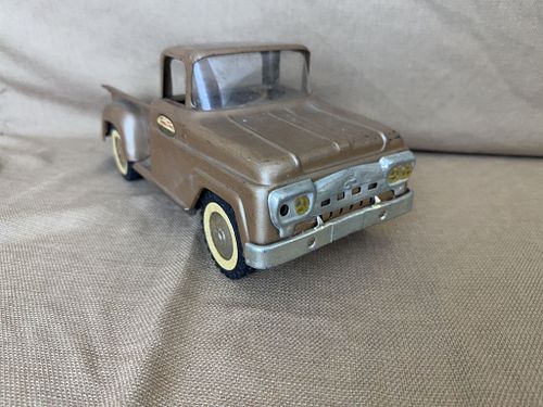 Lot #8 (1 of 5)