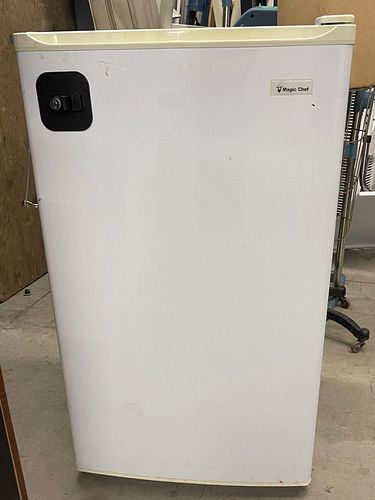 Lot #4 (1 of 5)