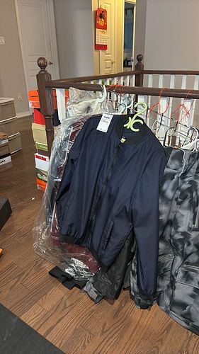 Lot #546 (1 of 20)