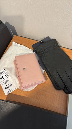 Lot #552 (1 of 6)