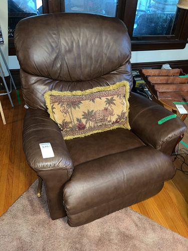 Lot #535 (1 of 8)