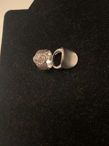 Lot #29 (1 of 5)