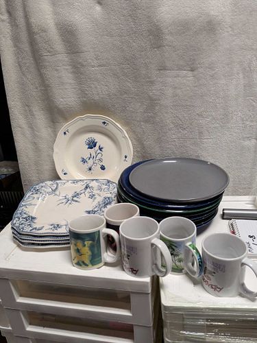 Lot #29 (1 of 4)