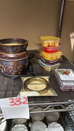 Lot #332 (1 of 8)