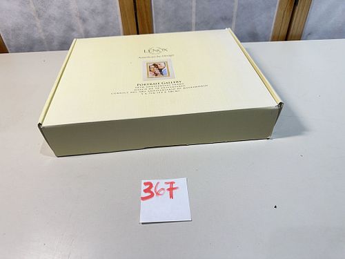Lot #367 (1 of 5)
