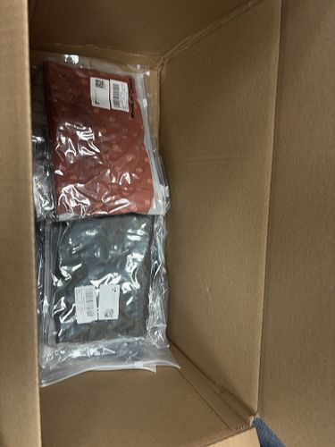 Lot #47 (1 of 7)