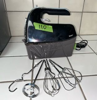 Lot #110 (1 of 4)