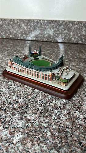 Lot #129 (1 of 5)