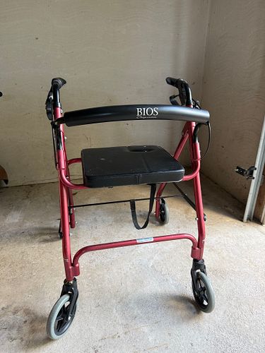Lot #115 (1 of 7)